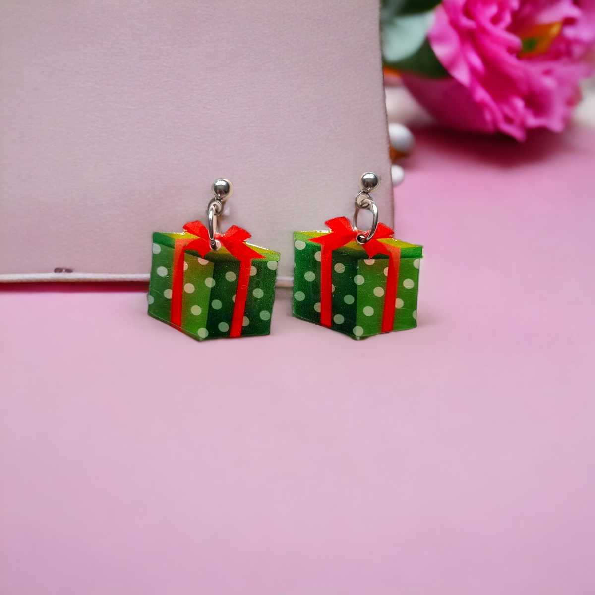 Green present/gift Earrings
