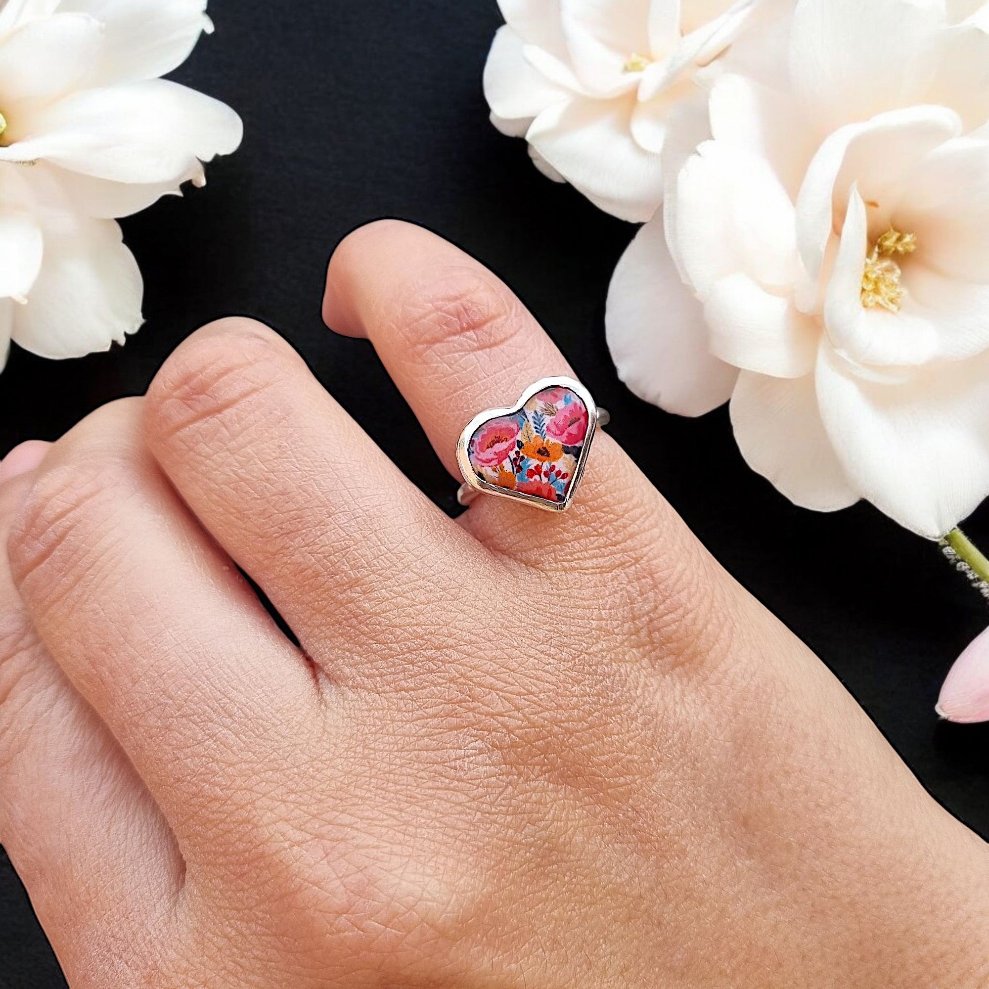 Dainty Floral Heart Pinky Ring
