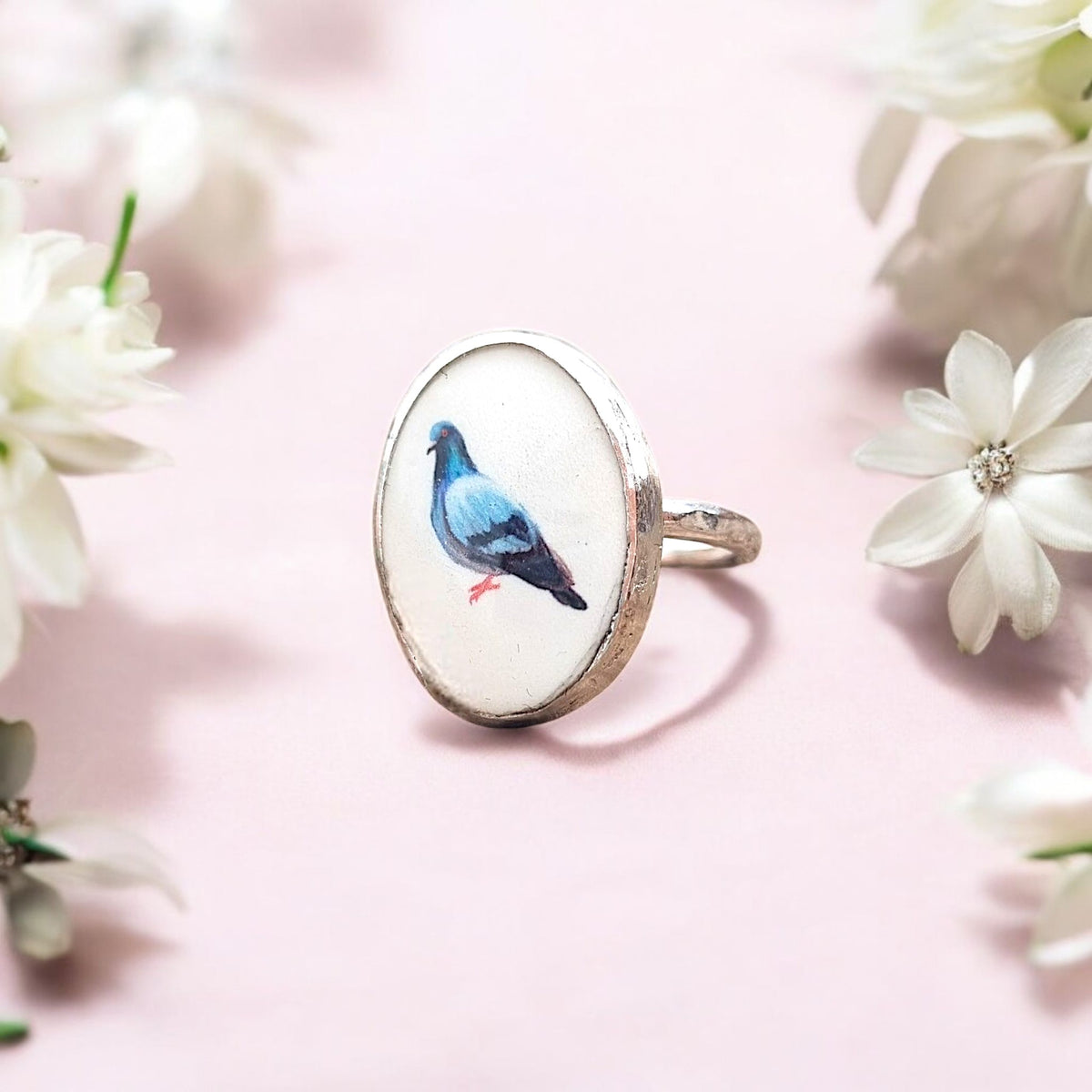 THE Pigeon ring