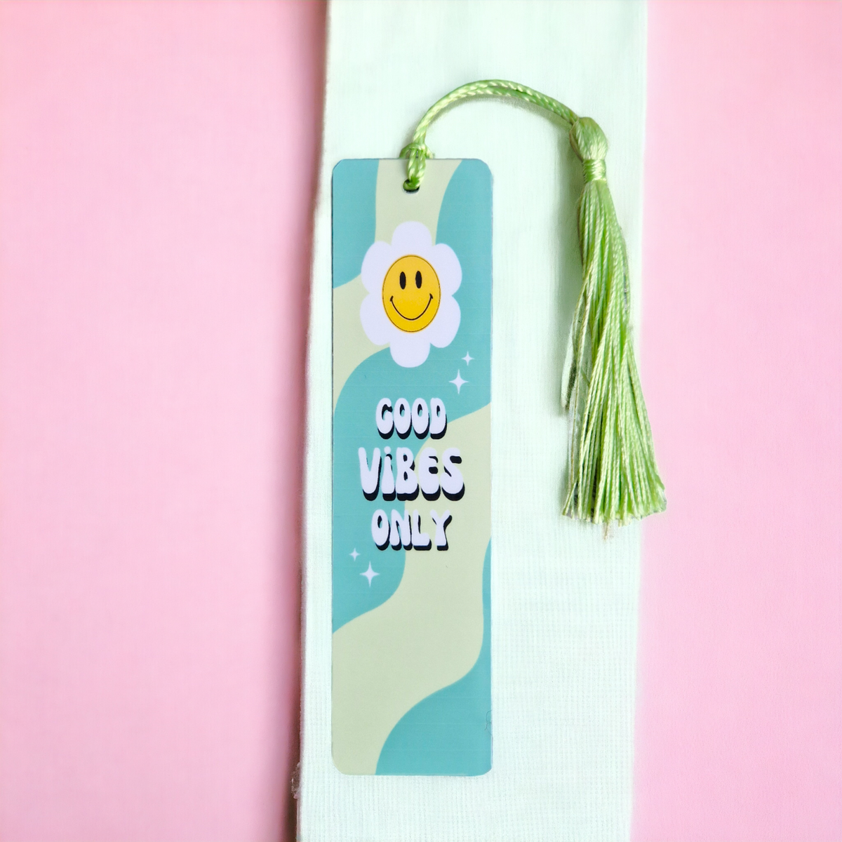 Green 'Good Vibes Only' Bookmark
